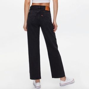 NWT Levi’s High Rise Loose Straight Black Lightbeam Jeans Women’s Size 31